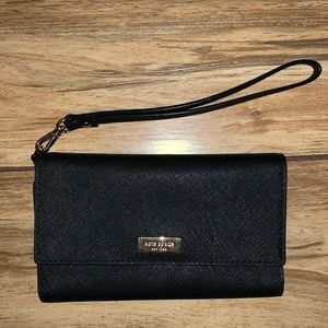 Kate Spade iPhone Wristlet